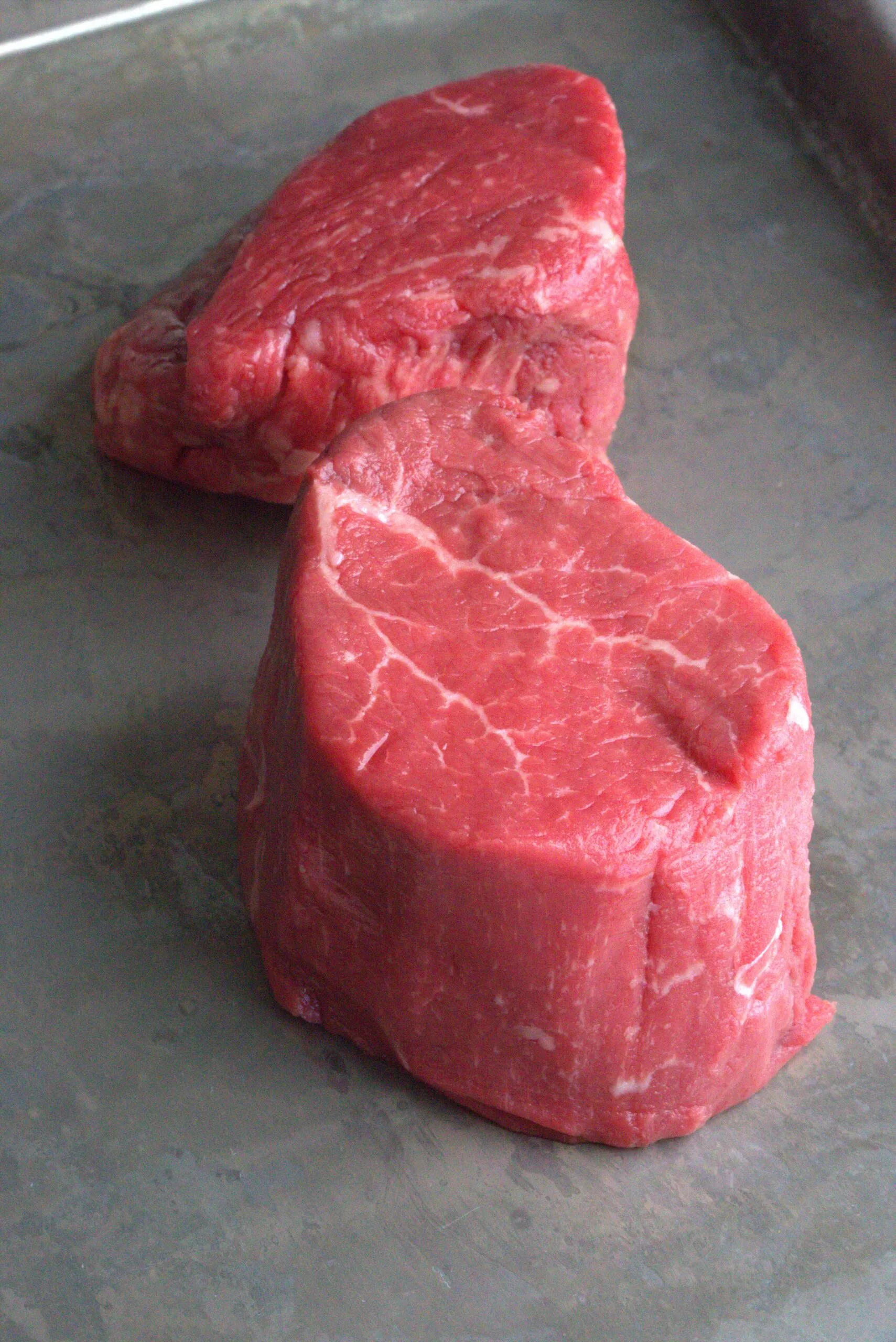 Beef Tenderloin vs Filet Mignon: A Comparison of Two Popular Beef Cuts